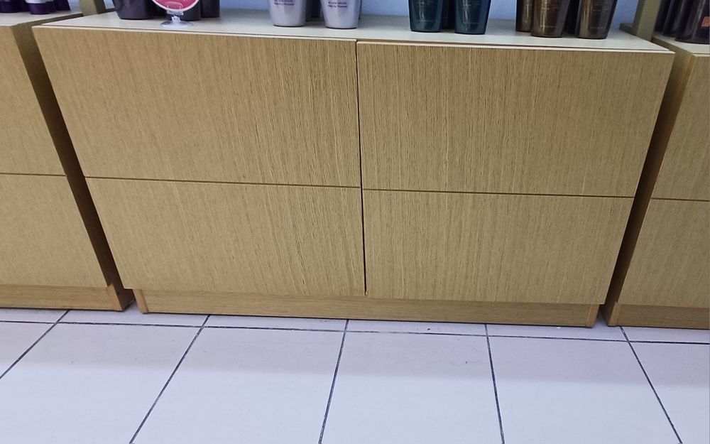 Продаю стеллажи торговые
