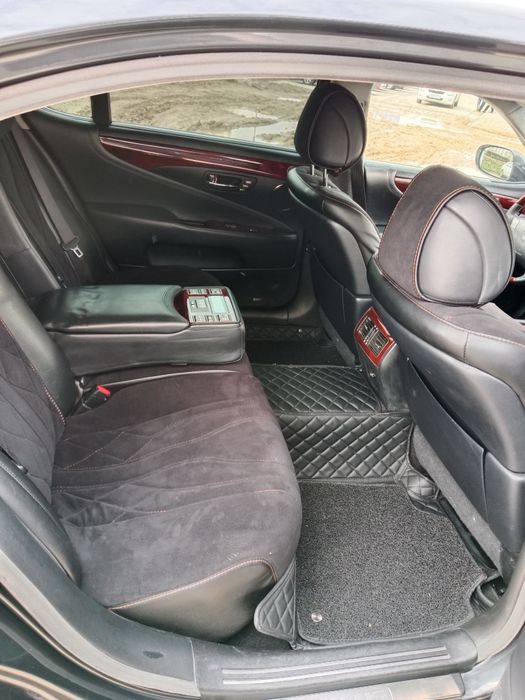 Машина лексус 460