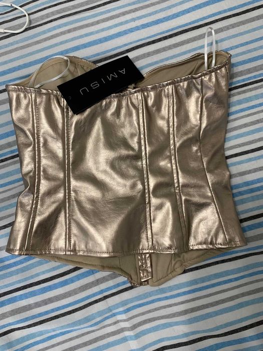 Дамски топ с цип