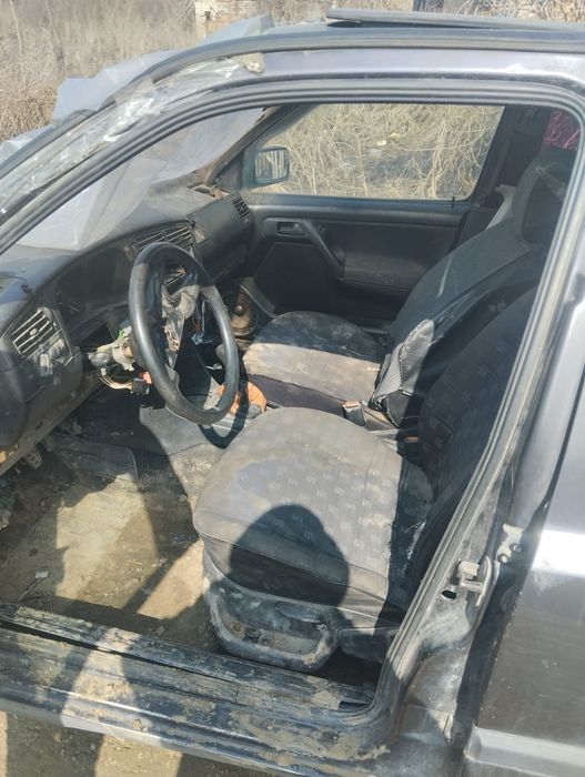 Продам golf b3 на разбор