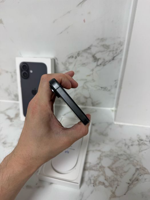 Iphone 17 256GB продам