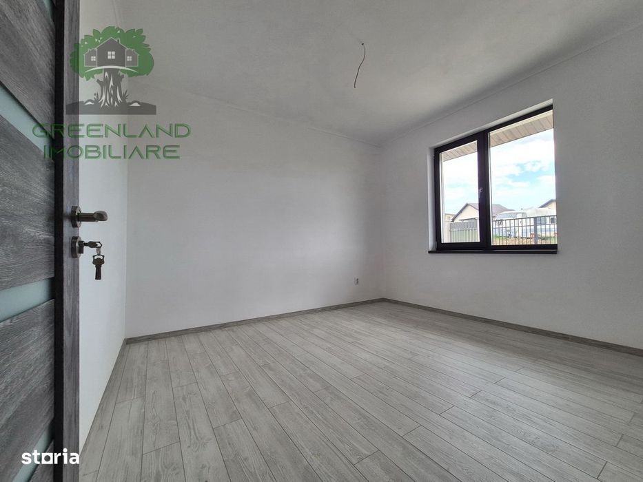 CASA PARTER 4 camere, 2 bai, teren 440mp, Valea Adanca
