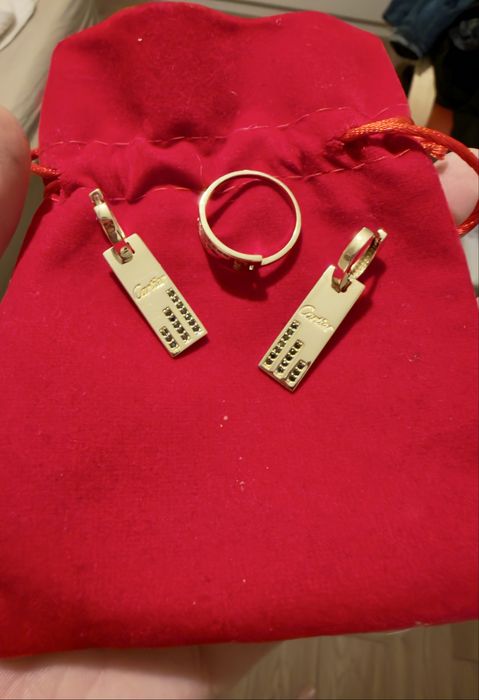 Vand  set aur nou cercei si inel cartier 14k 9,44 gr (500 lei/ gram)