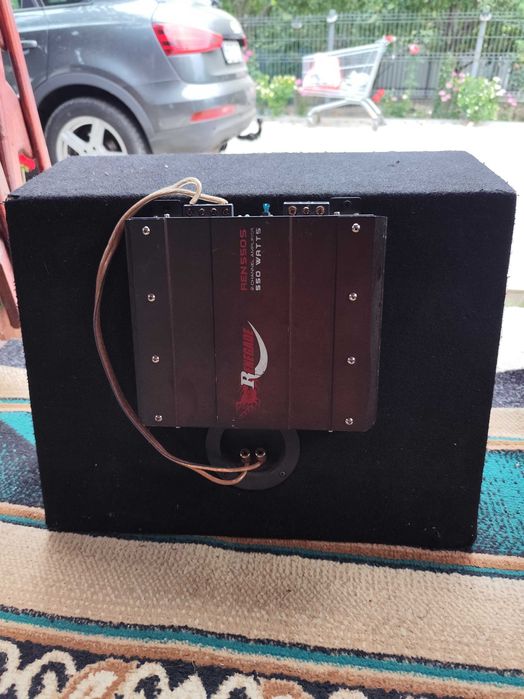 Vând sowboofer auto