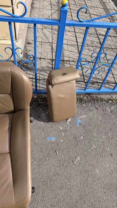 W221 мерседес 221 подлокотник задний сиденье