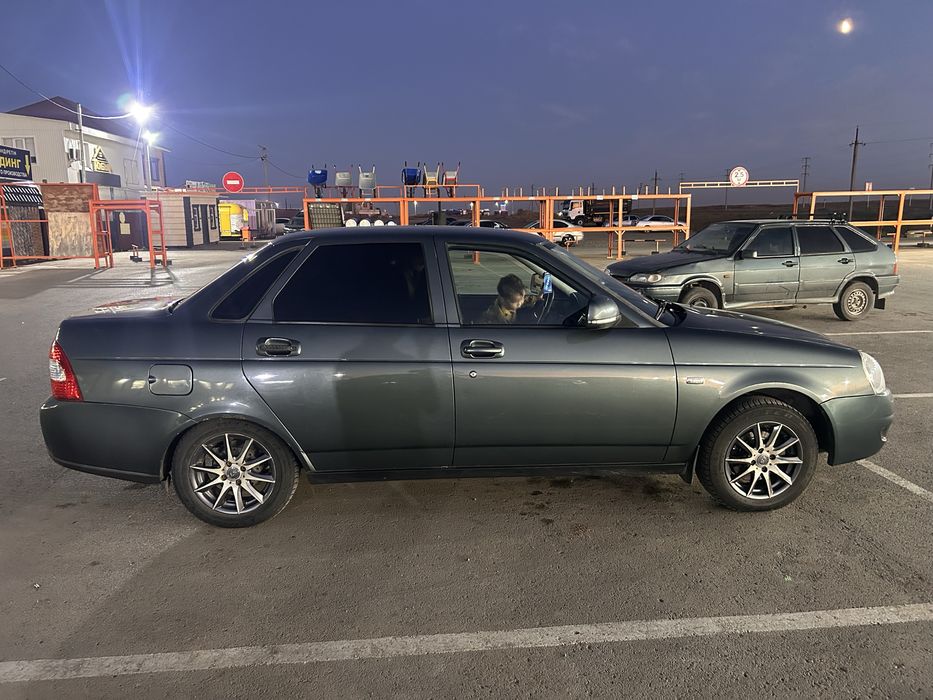 Продам живую приору