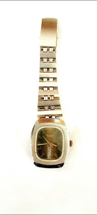 Часовник Слава !