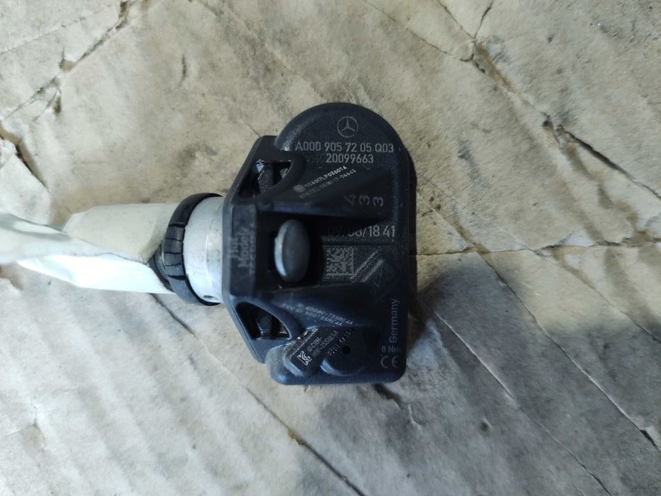 Датчик Сензор за налягането в гумите MERCEDES Sprinter W910