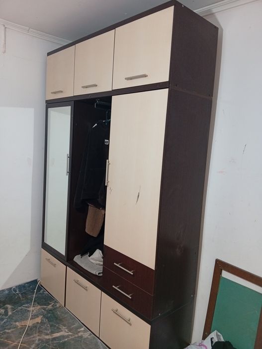 Срочно продается шкафь