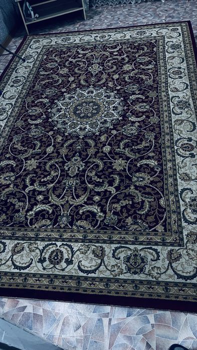 Продам шерстяной ковер