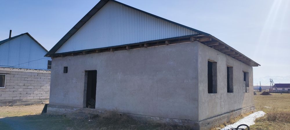 Продам недостроенный дом 11*12 м,в городе Алатау