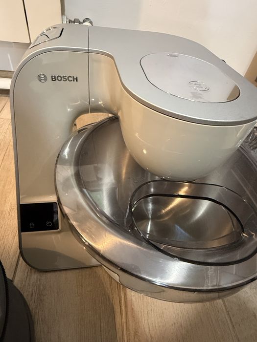 Robot de bucatarie bosch MUM5XL72