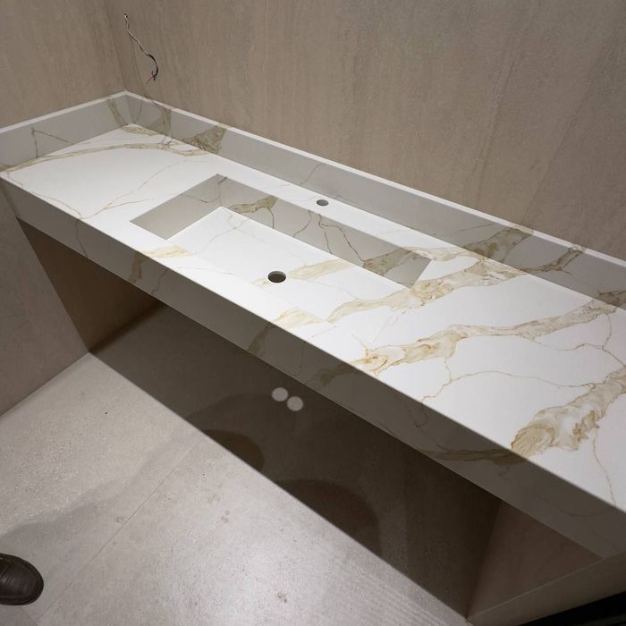 Санузел из искусственного камня