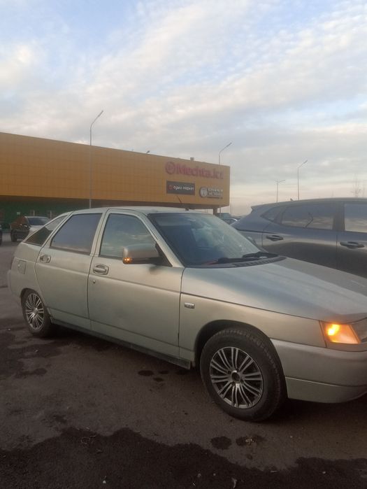 продам ваз  2112