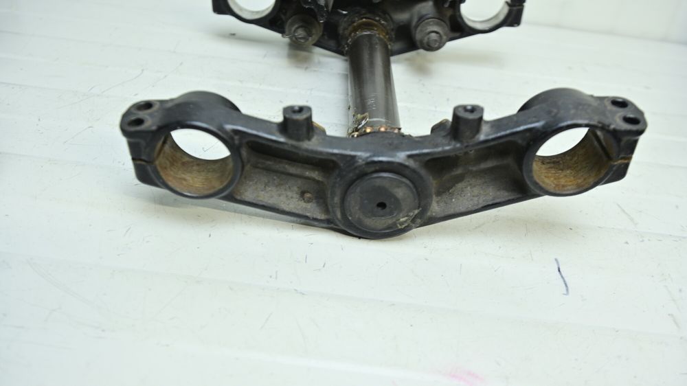 Jug Juguri Clema Inferior / Superior Furca Kawasaki Z750 2004