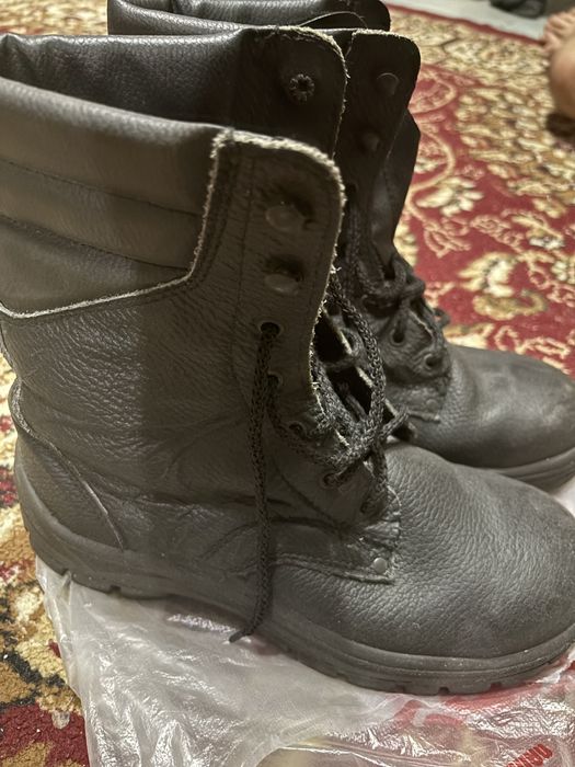 Продам берцы зимний , кожаный