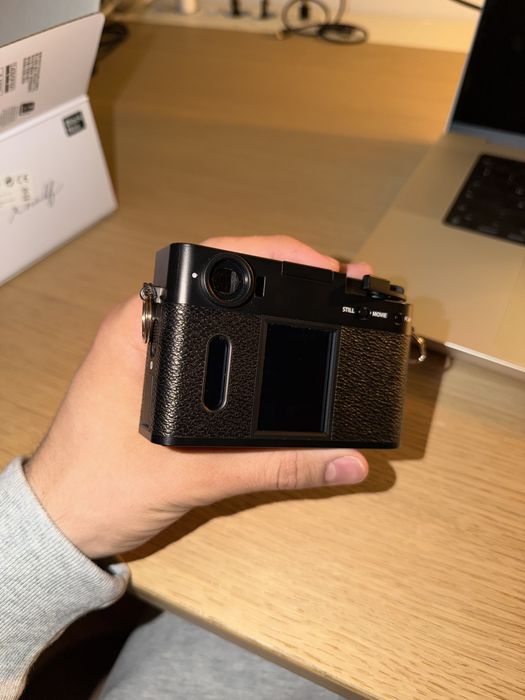 Camera Fujifilm X-HF1 Half Black