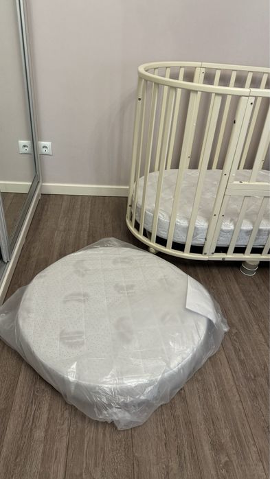 Продатеся детская кроватка-трансформер