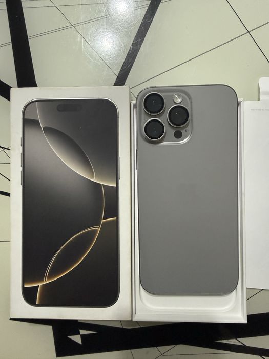 Продам iPhone 16 Pro Max
