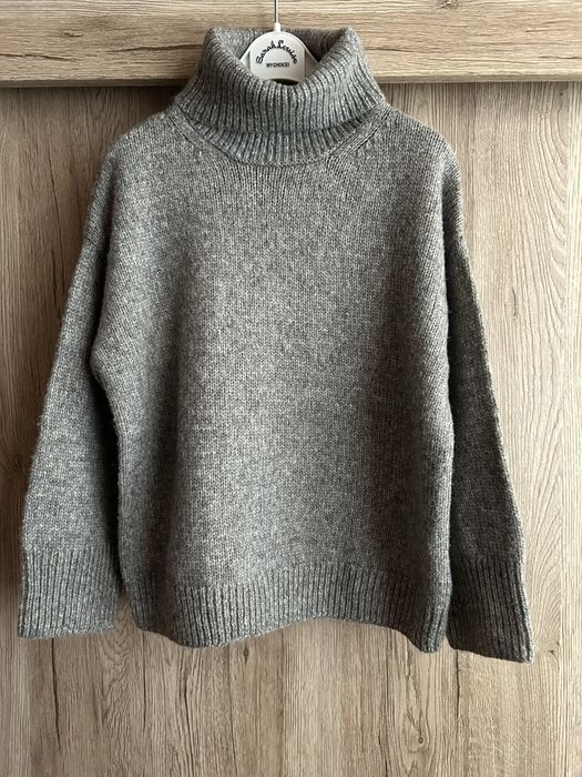 ZARA Нов пуловер за момиченце размер 130