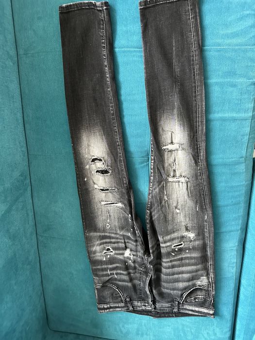 Дънки DSQUARED2 черни 2 броя ! Имам и сини!