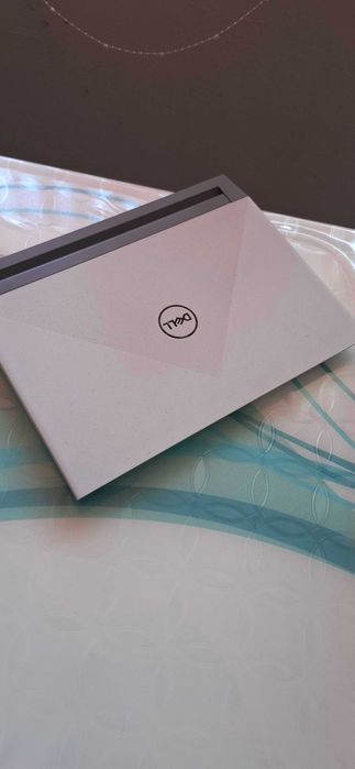 Лаптоп Dell G15 5515, 15.6", AMD Ryzen 7 5800H, NVIDIA RTX 3060 6GB