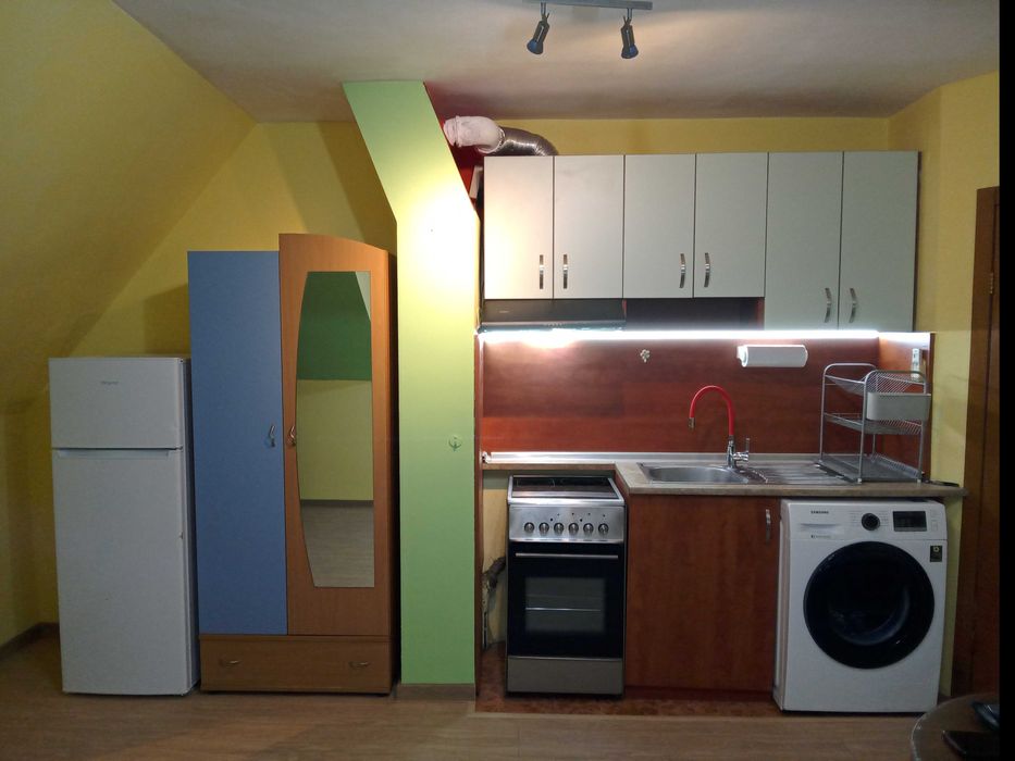 Дава се под наем Двустаен апартамент в Варна, Военна болница - 53 кв.м за 510 € - Снимка #9