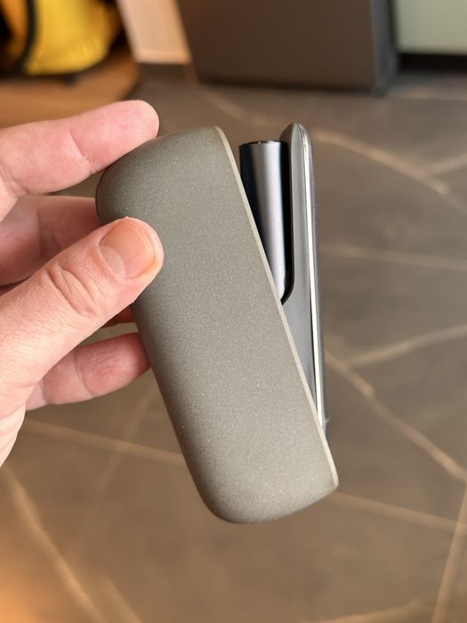 aparat Iqos Iluma