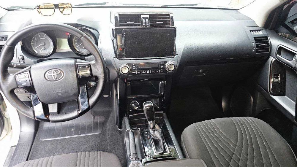 Land Cruiser Prado 150