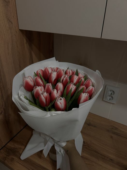 продается тюльпаны недорого