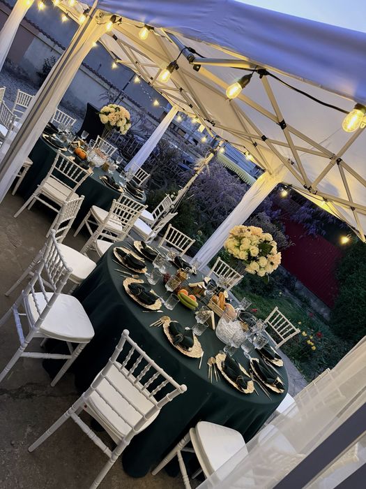 Inchiriere corturi , mese , scaune Chiavari , decor