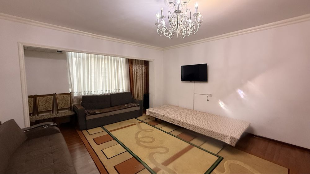 Юнусабад 3 кв 2/4/4, продается в хорошей локации рядом с базаром