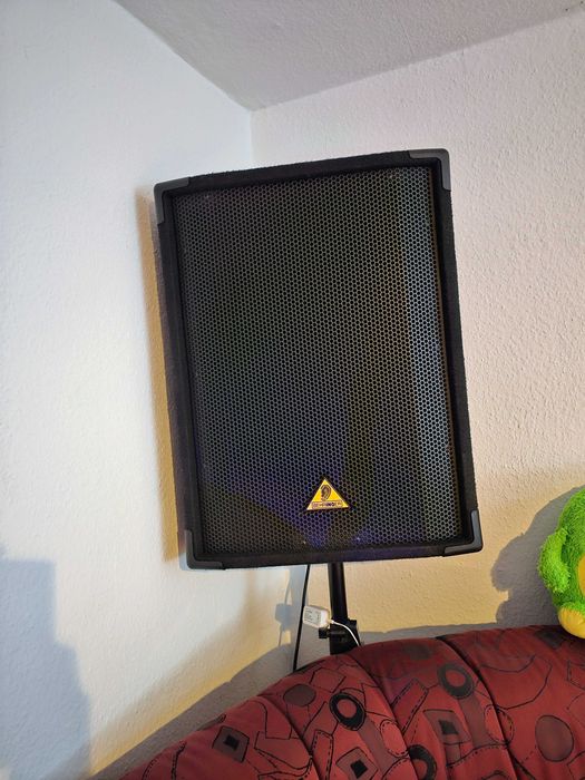 Sistem boxe profesionale Behringer