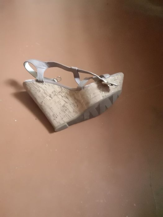 Продам летние басаношки