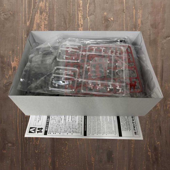Lamborghini Sesto Elemento 2010, scara 1/24 – Kit complet de prezentare de la AOSHIMA