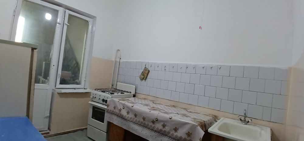 BEZ MAKLER !!! Chilonzor tumani 19kv da 2-xonali uy ijaraga beriladi