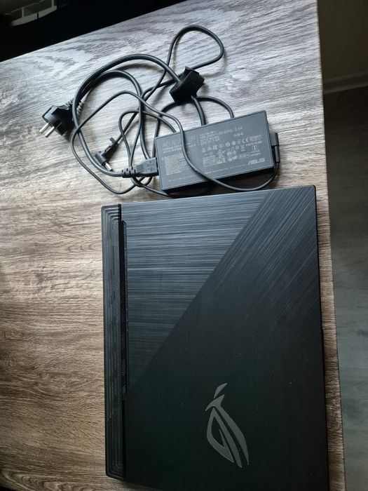 Ноутбук игровой Asus
