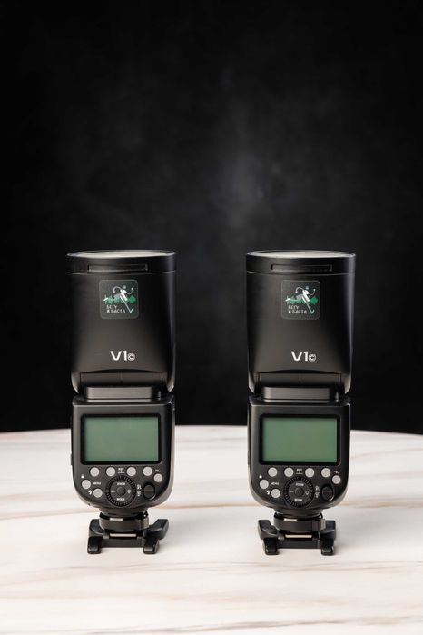 Godox V1 для Canon