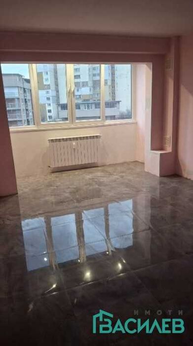 Дава се под наем Двустаен апартамент в София, Център - 65 кв.м за 340 € - Снимка #3
