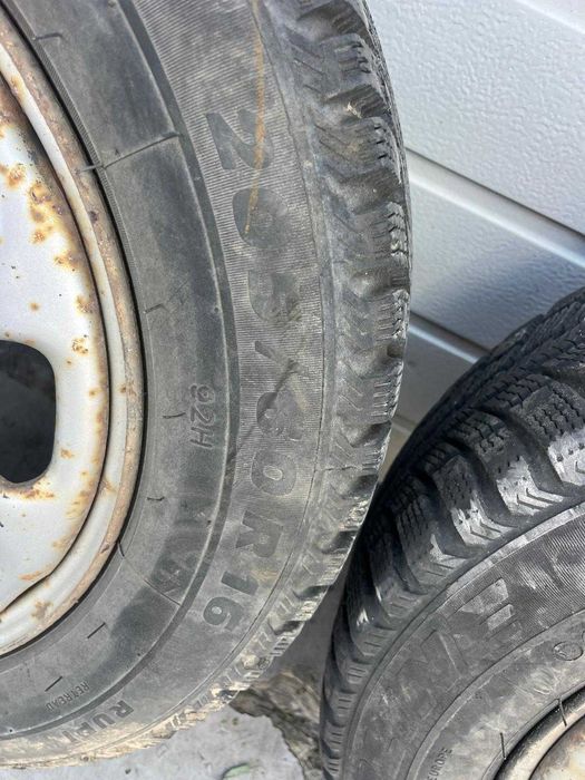 Set Roti Iarna Dacia Duster 205/60/R16 Dot 2023