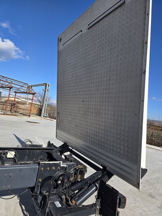 LIft hidraulic camion 2011