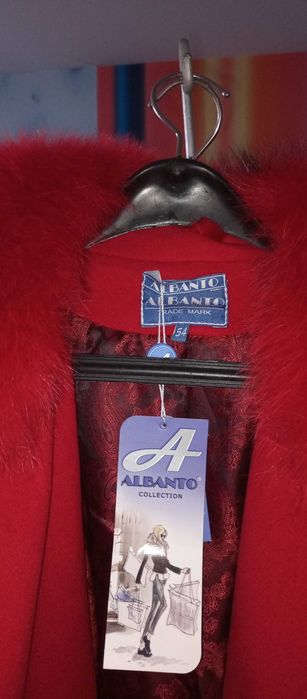 Палто от италиански кашмир. Зима. Изолиран със синдепон.