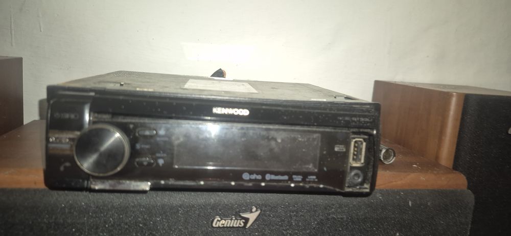 Vand casetofon kenwood kdc-bt53u
