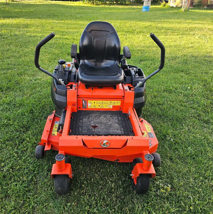 Тракторна Косачка KUBOTA.Z1 421. ПЕРФЕКТНА