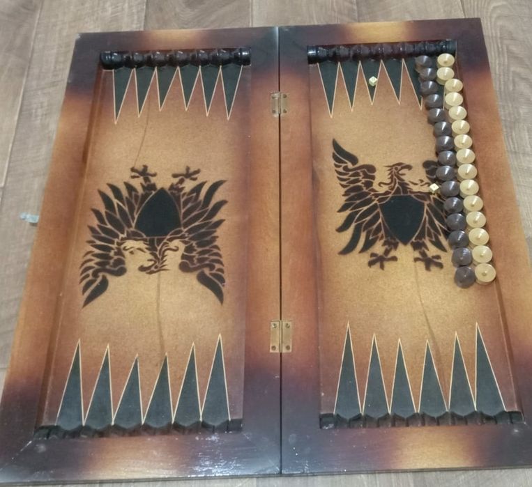 Продам нарды новые