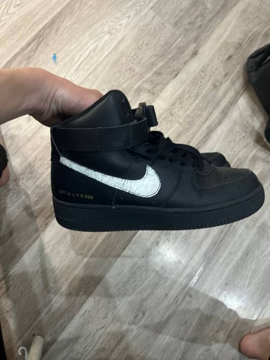 Продам NIKE ALYX1017