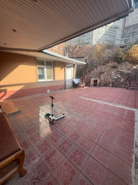 Юнусабад Чинабод махалля 2,34 соток  участок Ориентир 5 дет больница