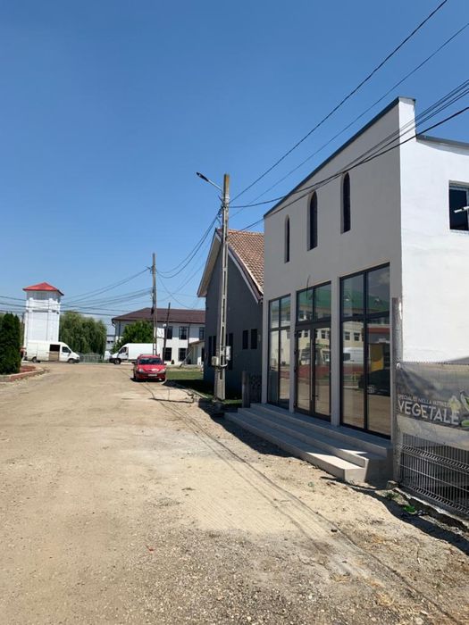 Spațiu comercial de închiriat 105 mp