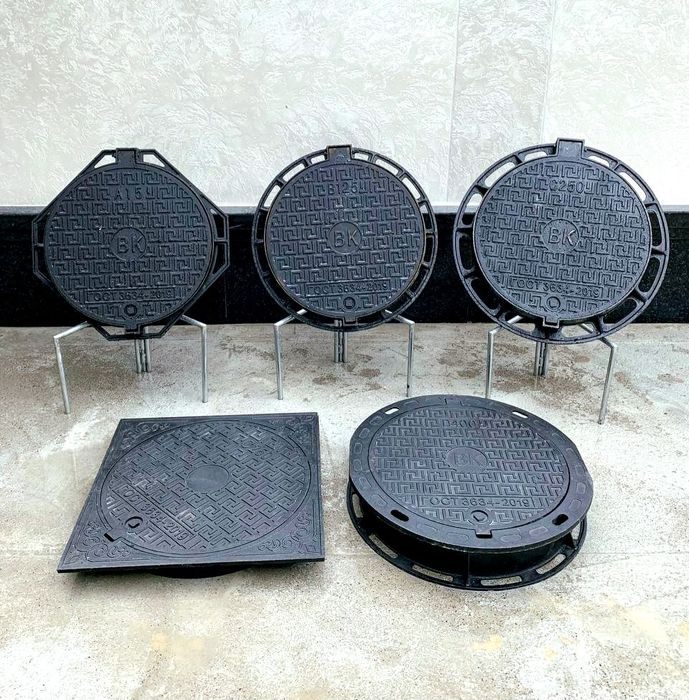 Люк. Чугун. Канализация. Водопровод.
