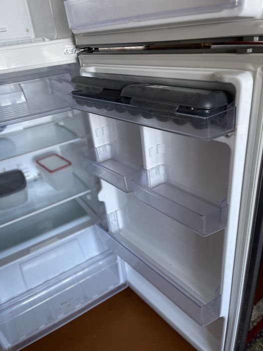 Холодильник  Samsung  Twin Cooling